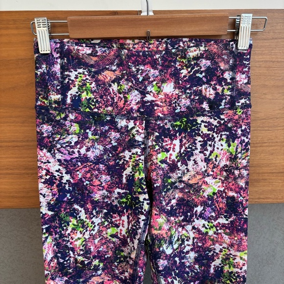 LULULEMON SEAWHEEZE Speed Wunder Crop 25” SW, Size 4 - Picture 2 of 9